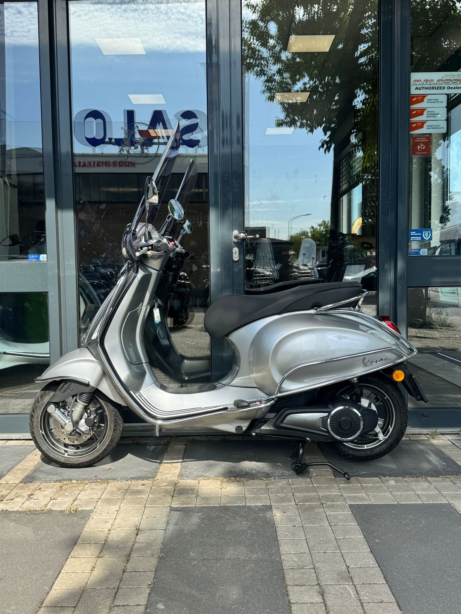 Vespa Elletrica Primavera - 2023