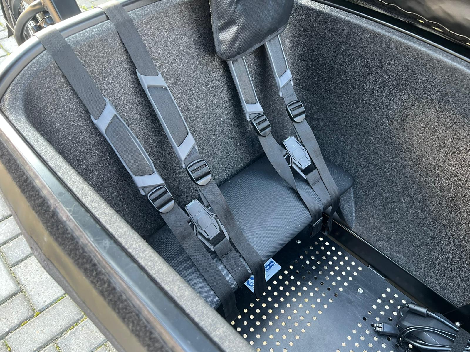 Urban Arrow FamilyNext 2025